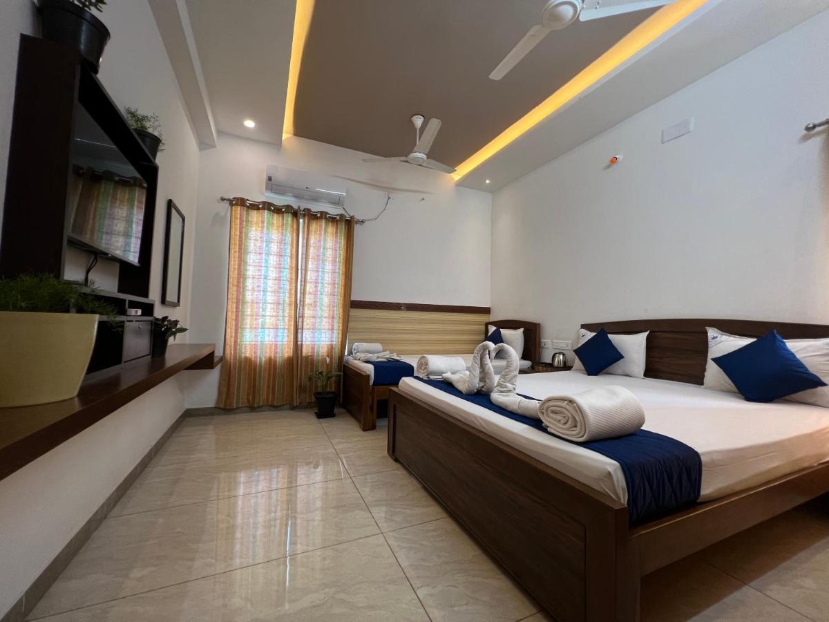 Raja Residency Hotel Alāndurai Exterior photo